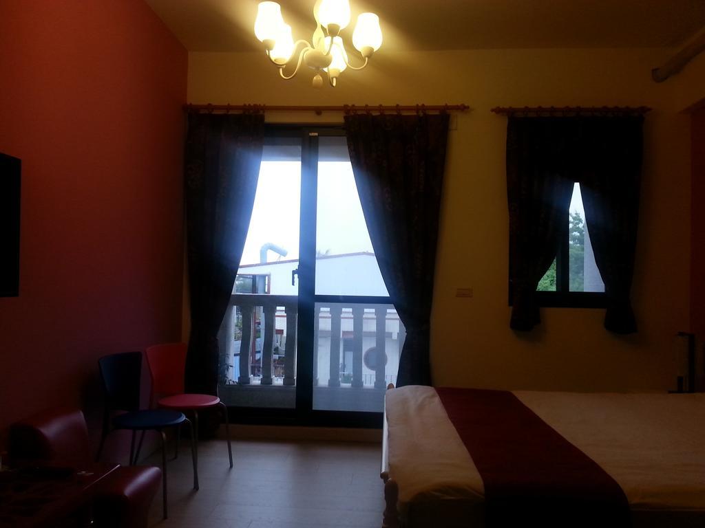 Money B&B Hualien City Exterior photo