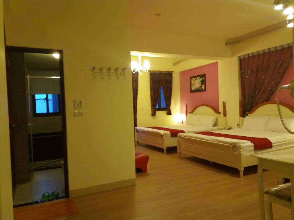 Money B&B Hualien City Exterior photo