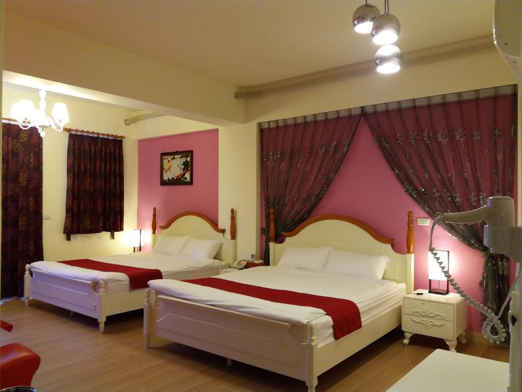Money B&B Hualien City Exterior photo