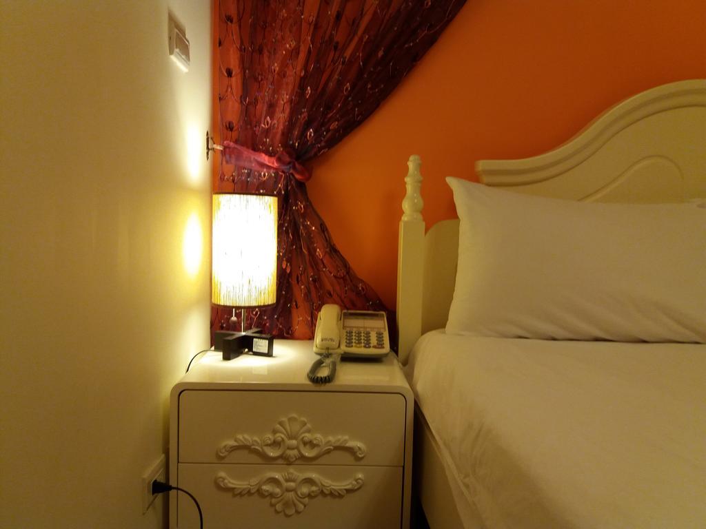 Money B&B Hualien City Exterior photo
