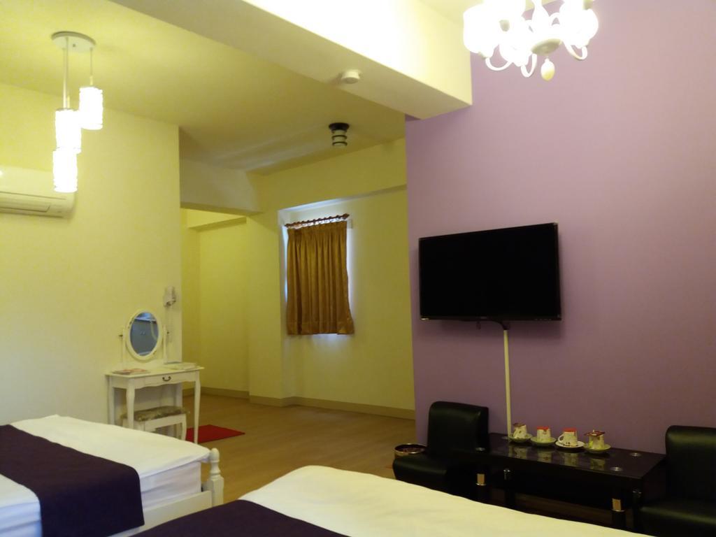 Money B&B Hualien City Exterior photo